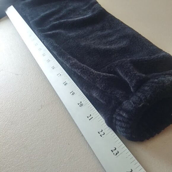 Free Haven girl's size 12 black fleece pants - Picture 9 of 11